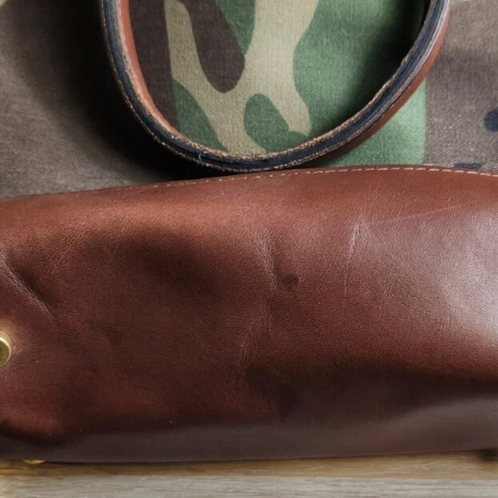 R. Riveter American Made Otto Camo Canvas Crossbody Handbag With Mini Coin Purse - Picture 10 of 16